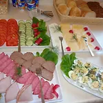 Artemis Bed & Breakfast 4*