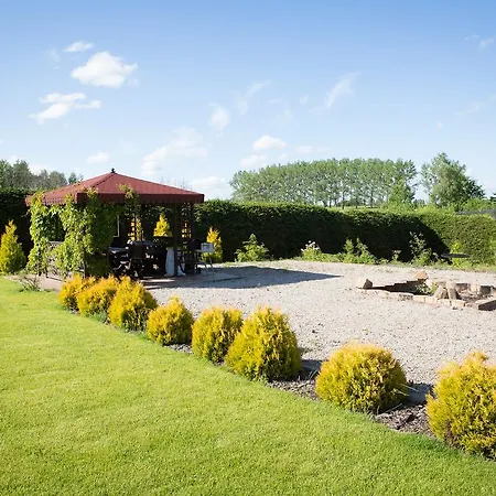 Artemis Bed & Breakfast 3*